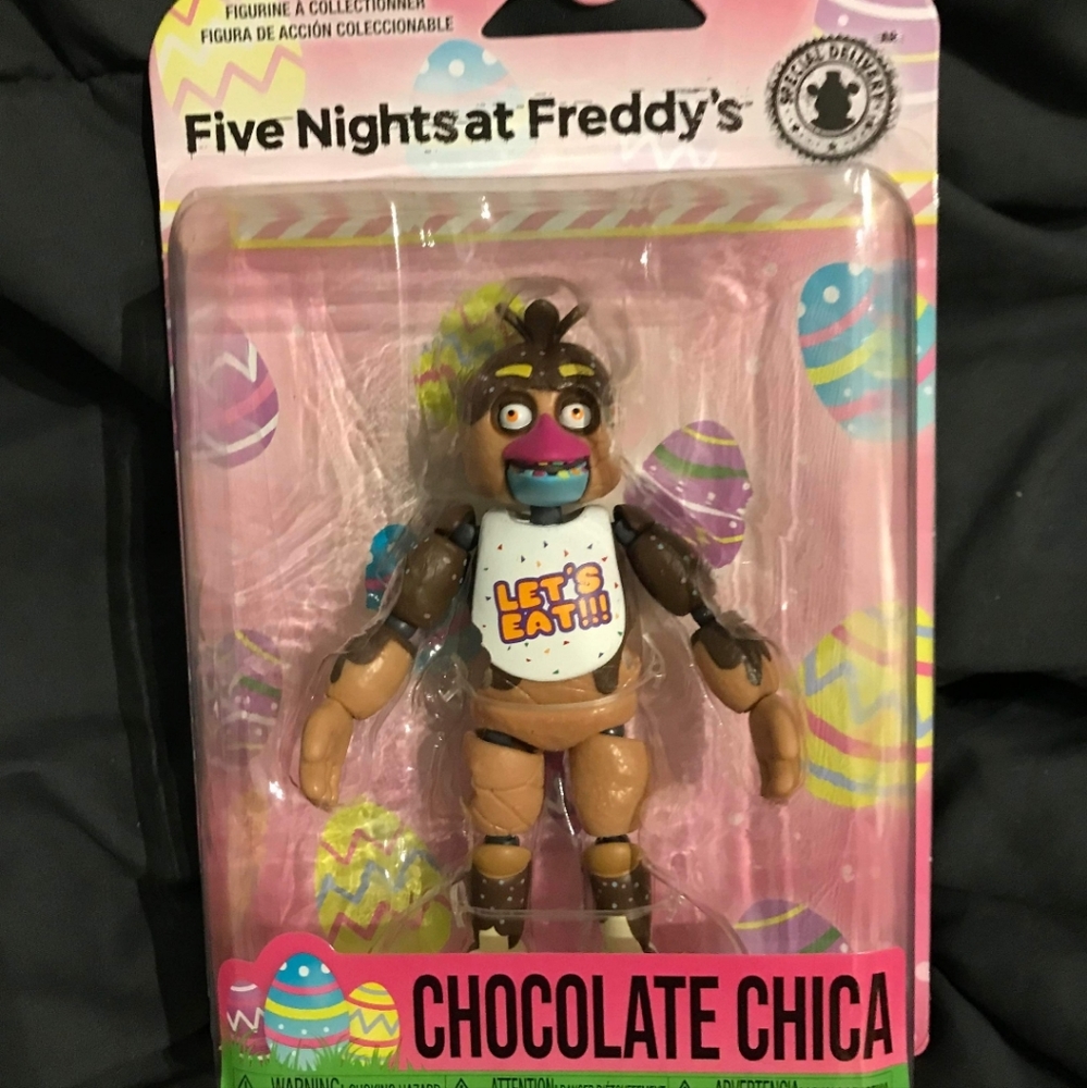 FIVE NIGHTS AT FREDDYS CHOCOLATE CHICA EASTER EDITION FIGURE